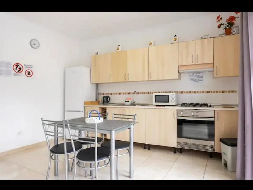 Singol Room In Apartment Shared In Los Cristianos Playa Las Vistas Arona  Spain