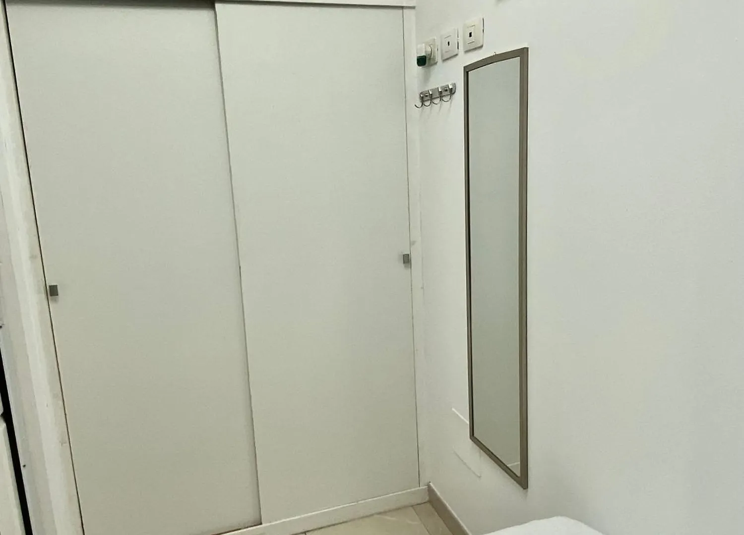 Singol Room In Apartment Shared In Los Cristianos Playa Las Vistas Arona  0*, Arona (Tenerife)