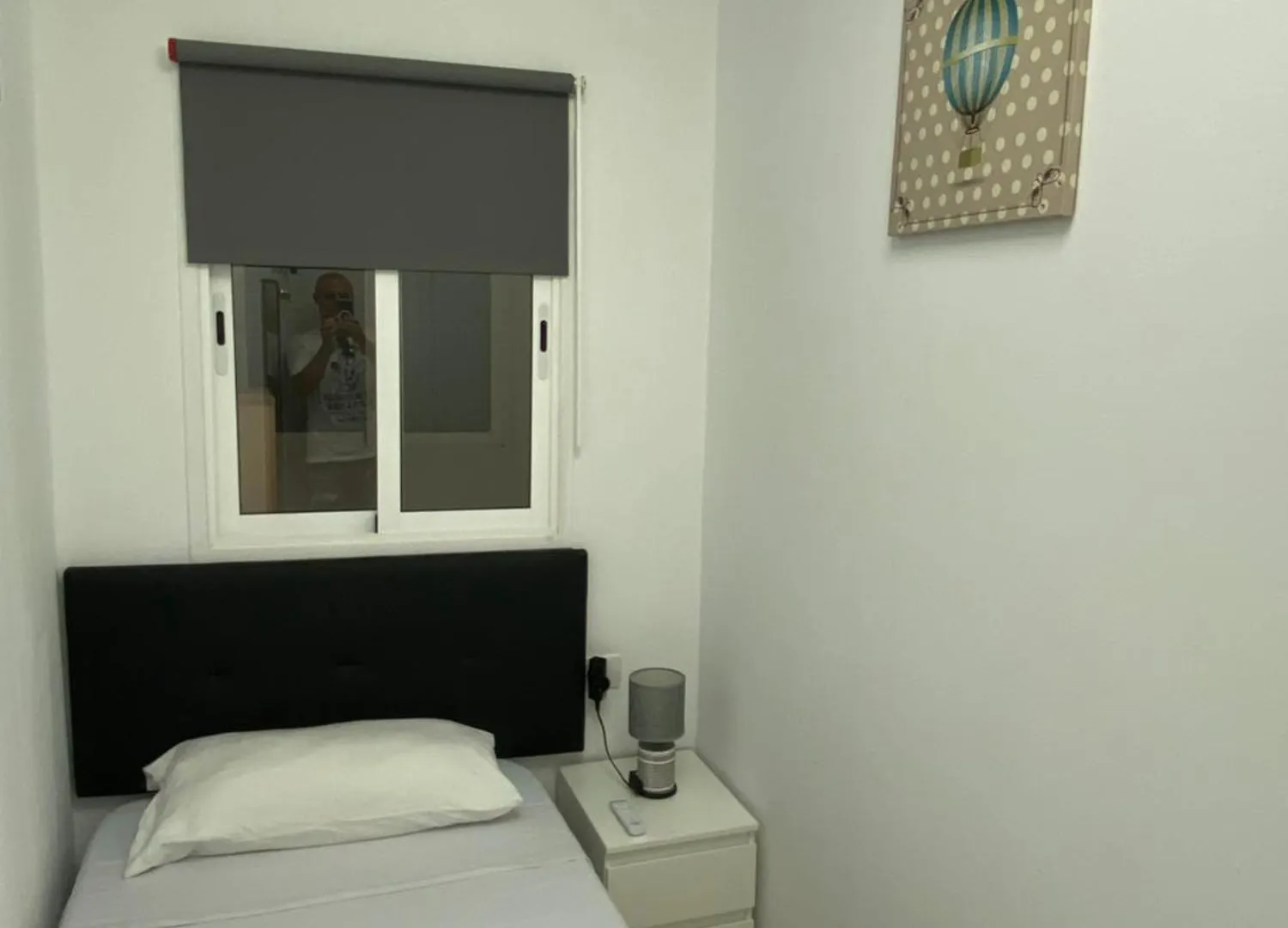 Singol Room In Apartment Shared In Los Cristianos Playa Las Vistas Arona